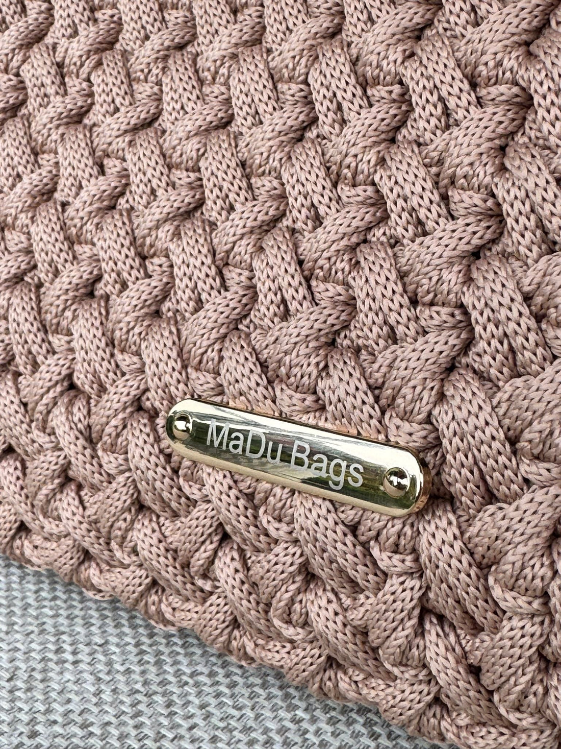 Wie entsteht eine MaDu Bags Tasche? Vom Faden zum Unikat
