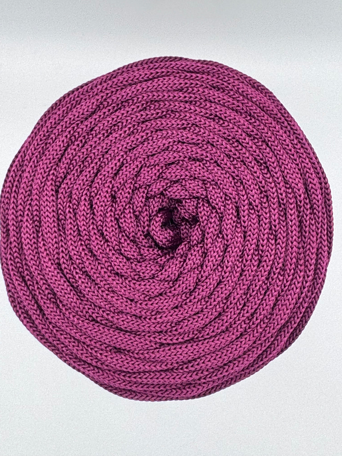 Polyester Cord flat 5 mm – Plum – 100 m
