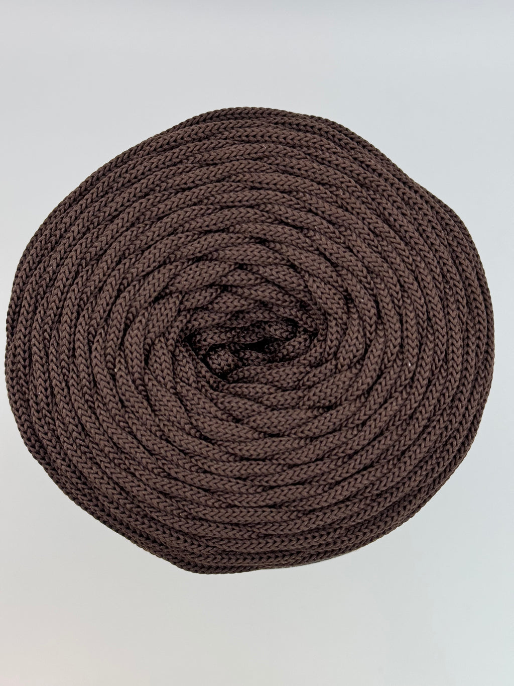 Polyesterkordel flach 5 mm · Dunkle Schokolade · 100 m