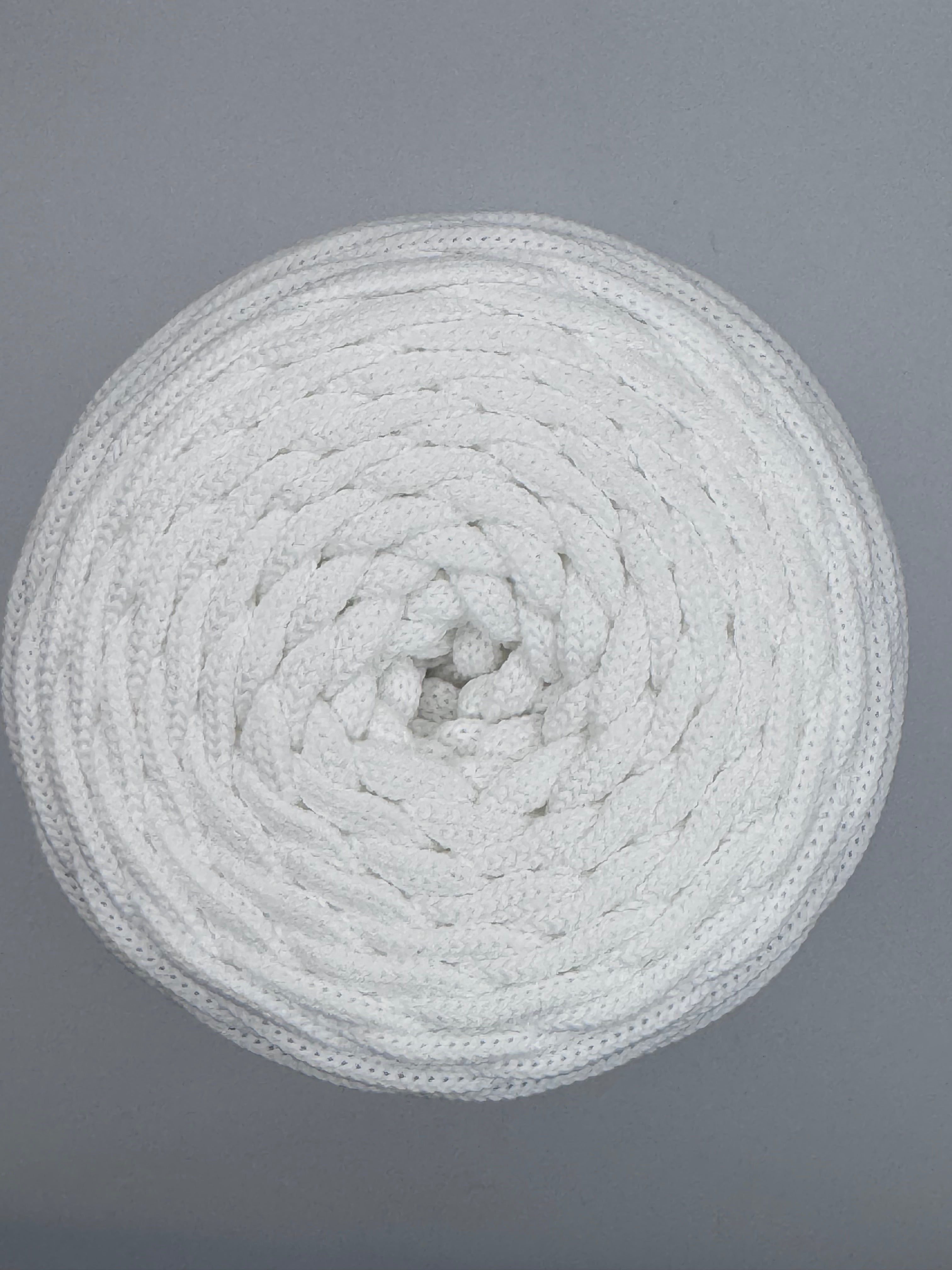 Polyester cord flat 5 mm – Snow white – 100 m